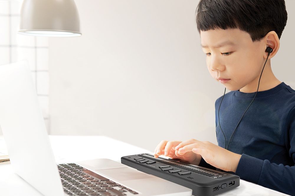BRAILLIANT BI 40X 1. COMMODITY CODE 2. 2 YEAR RETURN TO BASE WARRANTY 3. PRODUCTS FOR BLIND AND VISUALLY IMPAIRED PERSONS